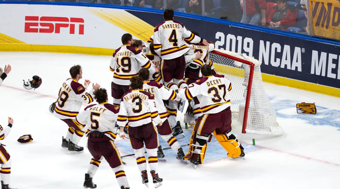 minnesota-duluth-wins-frozen-four.jpg